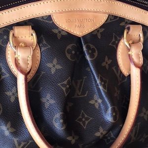 Louis Vuitton tivoli pm